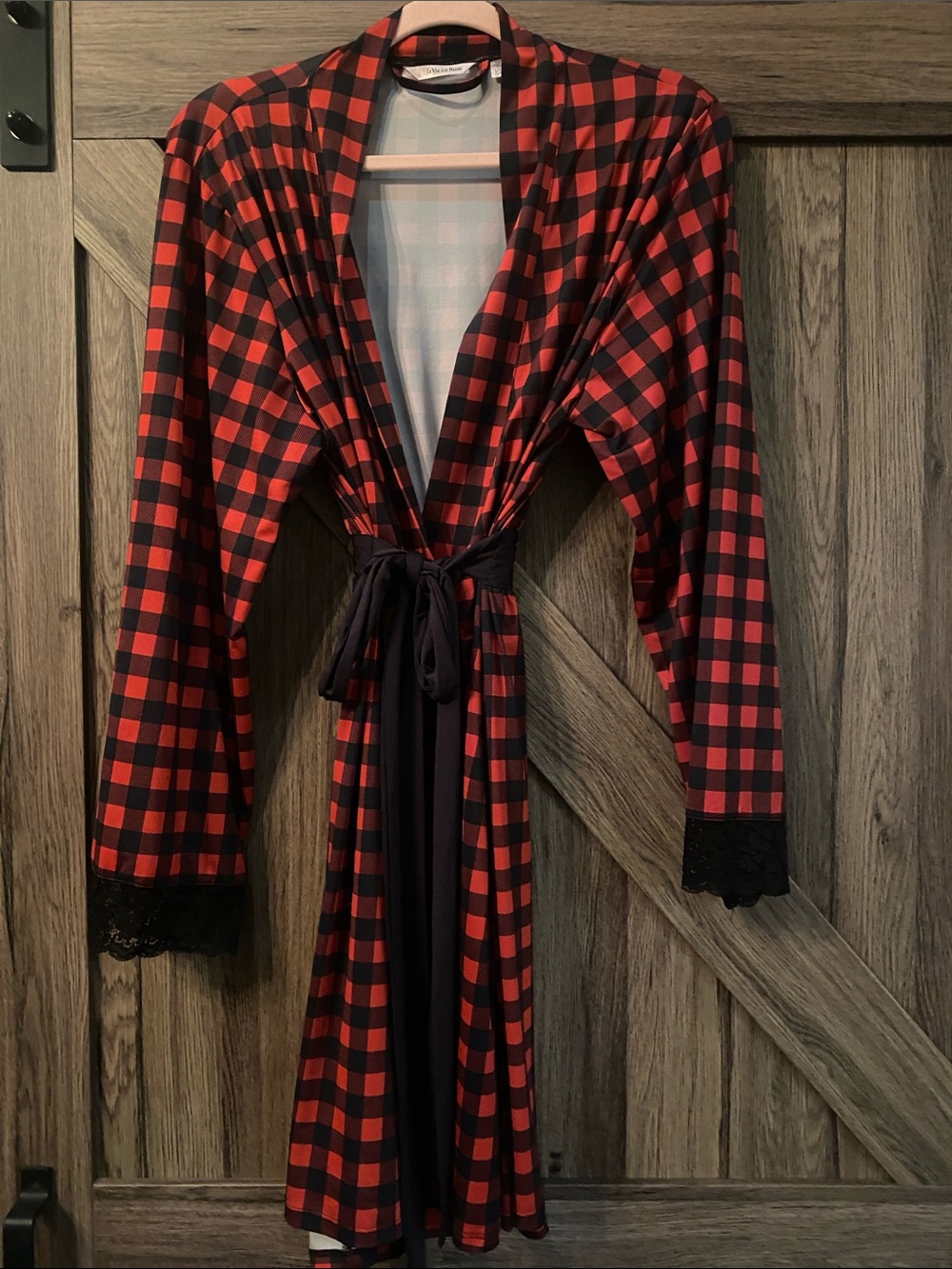 La Vie en Rose Red & Black Buffalo Plaid Long Robe with Black Lace Cuffs Lrg/XL